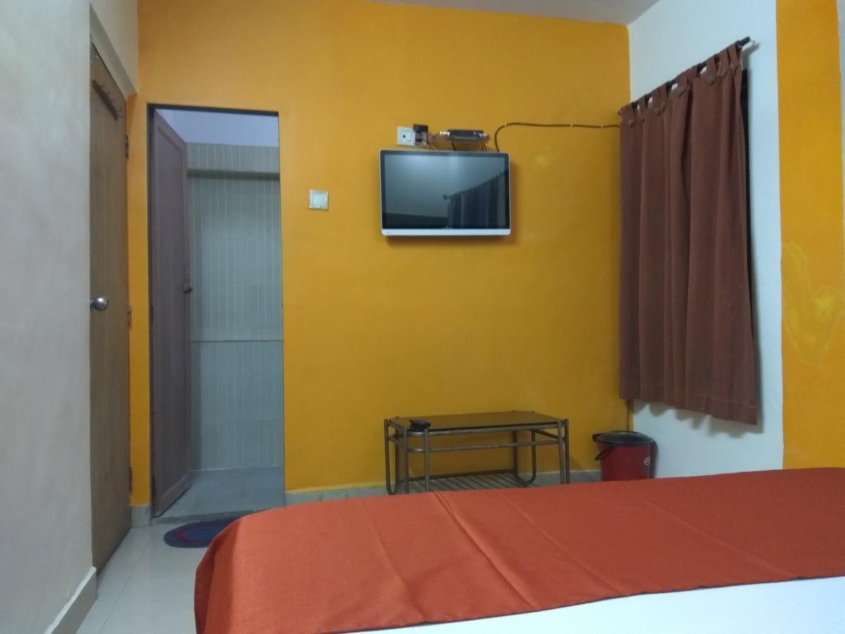 Hotel Shiva بانفيل المظهر الخارجي الصورة